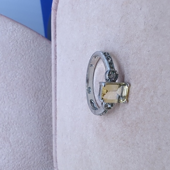 Sterling Silver 92.5 SZ. 8 Rectangle💛Citrine Stone Ring w/Rhinestones - Picture 11 of 16